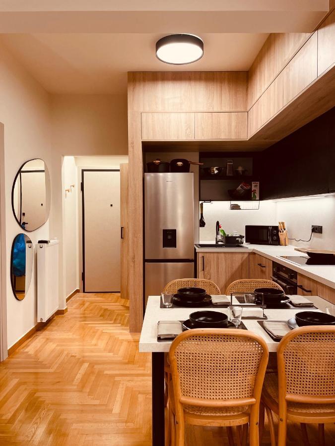 2 Bedroom Apt - Live Like A Local In Kolonaki Athen Eksteriør bilde