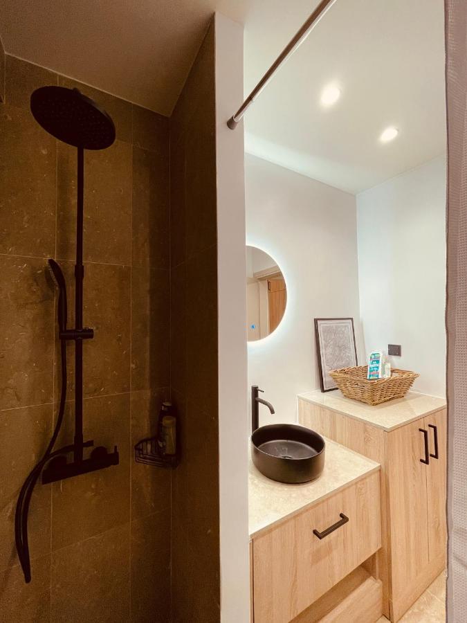 2 Bedroom Apt - Live Like A Local In Kolonaki Athen Eksteriør bilde