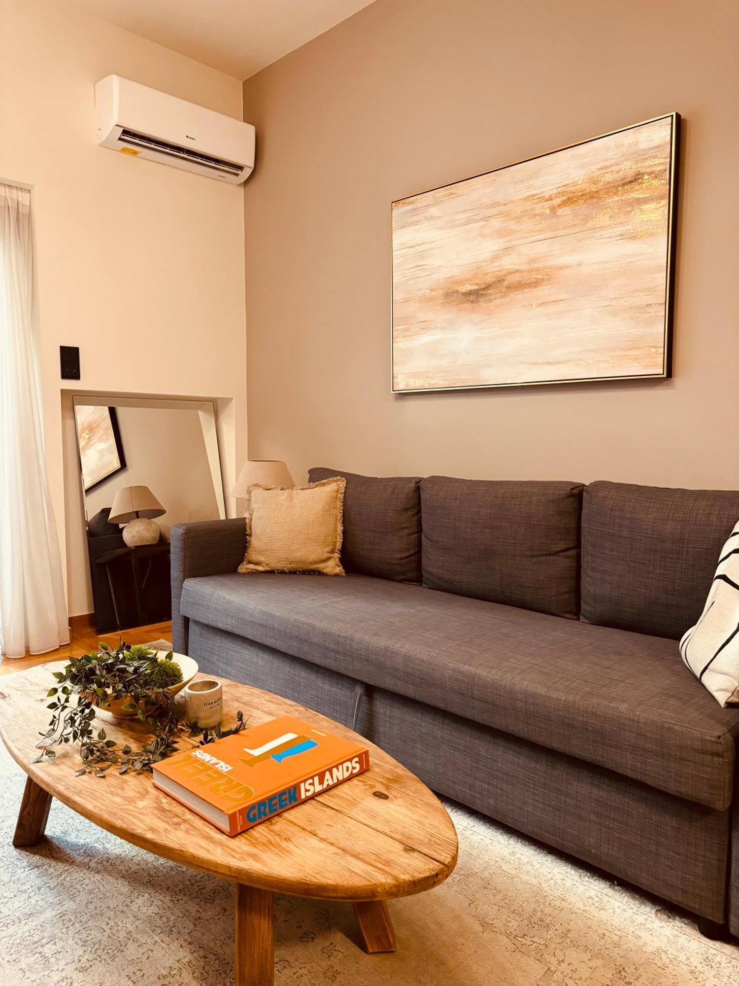 2 Bedroom Apt - Live Like A Local In Kolonaki Athen Eksteriør bilde