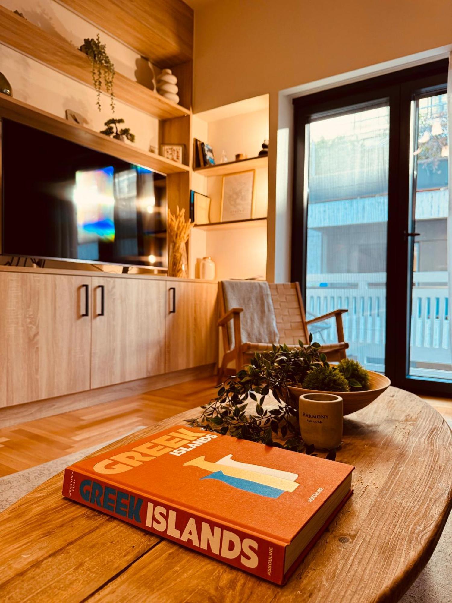 2 Bedroom Apt - Live Like A Local In Kolonaki Athen Eksteriør bilde